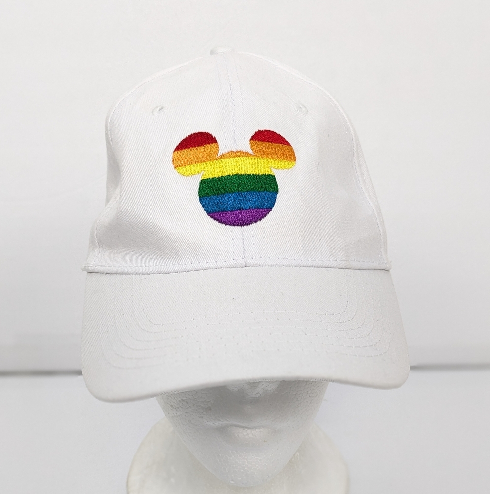 DISNEY MICKEY MOUSE RAINBOW PRIDE WHITE HAT SNAPBACK